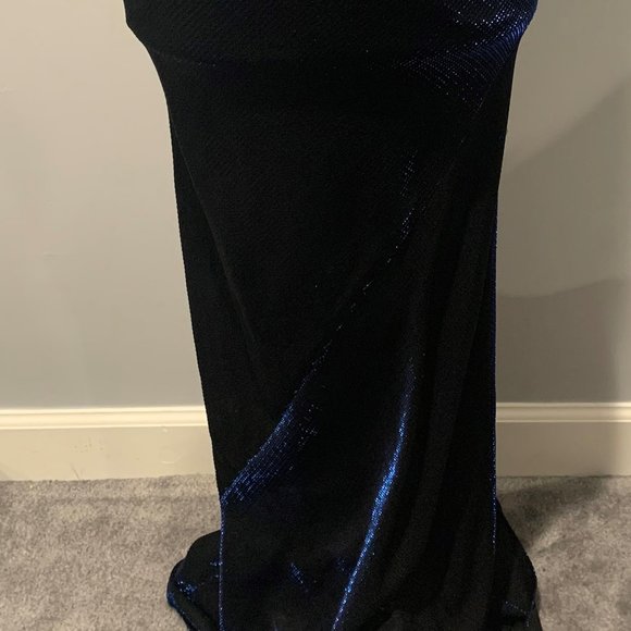 Jaslene ladies black & metallic blue spaghetti strap evening-gown - Picture 3 of 9